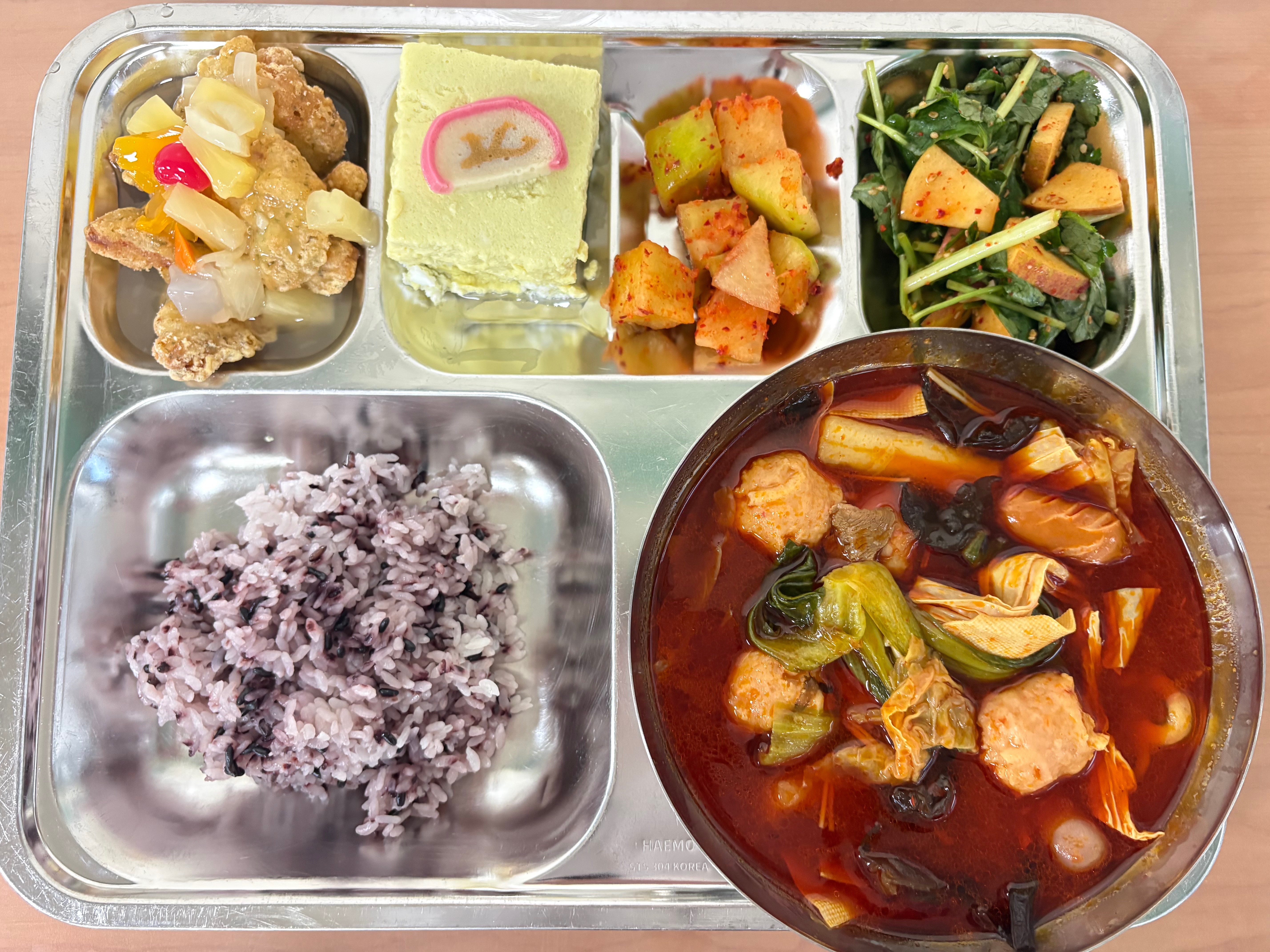 3월 12일 급식사진 사진